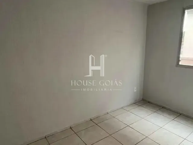 Apartamento 2 quartos e 1 banheiro, à venda, no bairro Conjunto Residencial Vera Cruz II em Goiânia