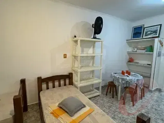 Kitnet 1 quarto e 1 banheiro, à venda, no bairro Real em Praia Grande