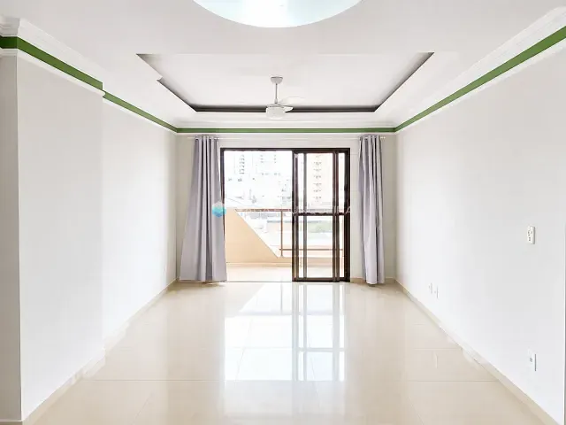 Apartamento 3 quartos e 2 banheiros, para alugar, no bairro Centro em São José do Rio Preto