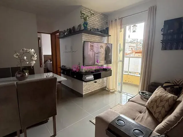 Apartamento com 48m² 2 quartos e 1 banheiro, à venda, no bairro Vila Palmares em Santo André