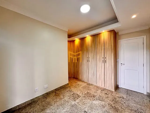 Apartamento 3 quartos e 5 banheiros, para alugar, no bairro Batista Canpos em Belém