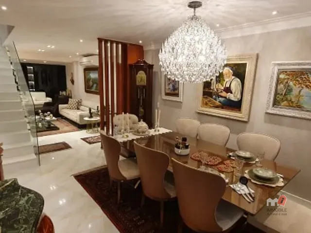 Apartamento à venda, no bairro Centro em Petrópolis
