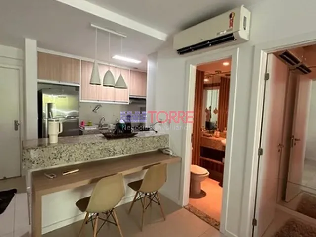 Apartamento 1 quarto e 1 banheiro, à venda, no bairro Ondina em Salvador