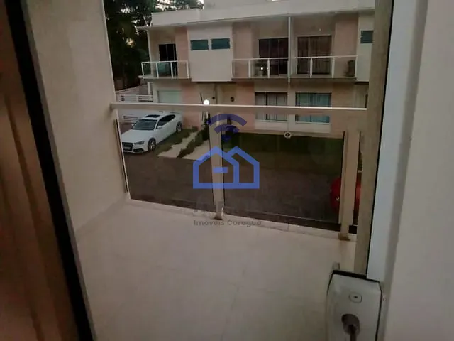 Casa com 110m² 2 quartos e 3 banheiros, à venda, no bairro Jardim Adalgisa em Caraguatatuba