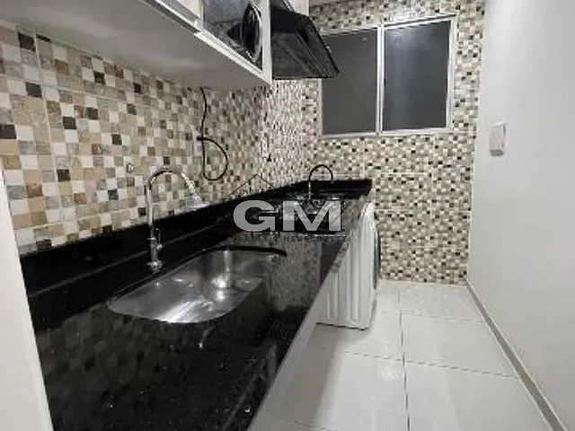 Apartamento 2 quartos e 1 banheiro, à venda ou para alugar, no bairro Parque São Sebastião em Avenida Doutor Walter Belian