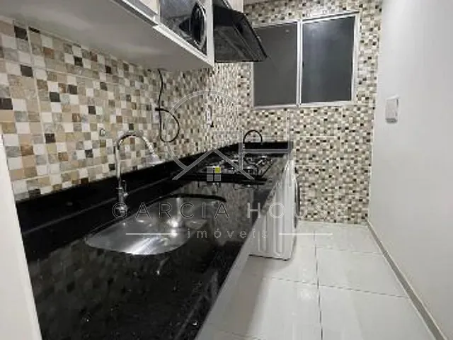 Apartamento 2 quartos e 1 banheiro, à venda ou para alugar, no bairro Parque São Sebastião em Avenida Doutor Walter Belian