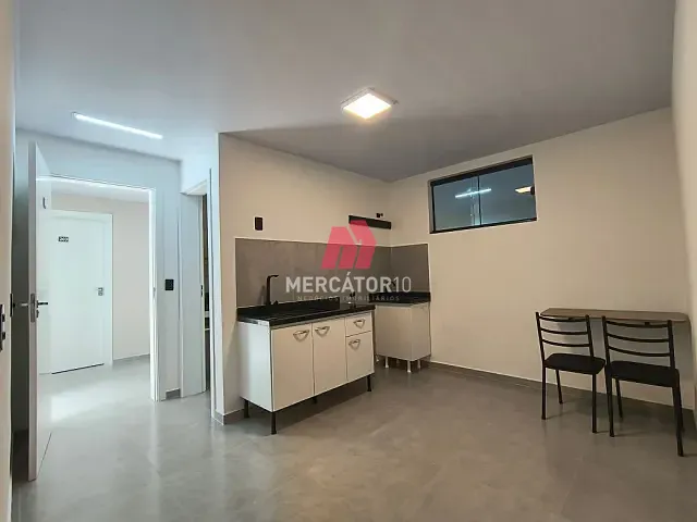 Apartamento 1 quarto e 1 banheiro, para alugar, no bairro Água Verde em Blumenau