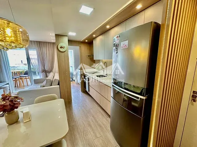 Apartamento 2 quartos e 1 banheiro, à venda, no bairro Ariri em Palhoça
