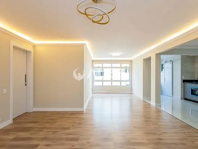 Apartamento com 136m² 3 quartos e 3 banheiros, à venda, no bairro Juvevê em Curitiba