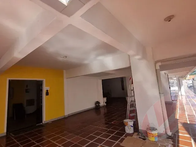 Apartamento 2 quartos e 1 banheiro, à venda, no bairro Real em Praia Grande