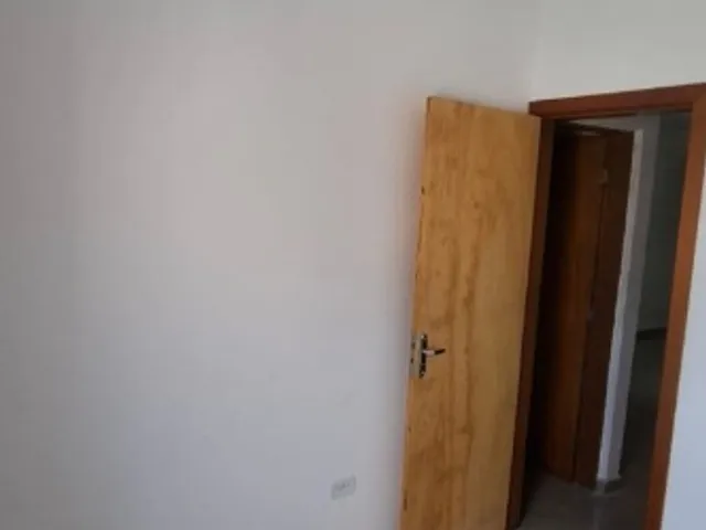 Apartamento 2 quartos e 1 banheiro, para alugar, no bairro Cidade São Jorge em Santo André
