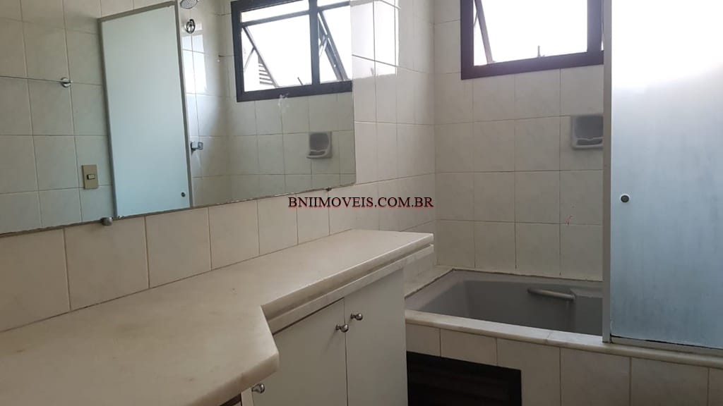 Apartamento à venda e aluguel com 3 quartos, 117m² - Foto 9
