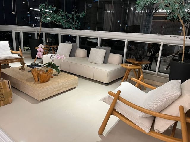 Apartamento com 245m² 3 quartos e 4 banheiros, à venda, no bairro Santa Rosa em Londrina
