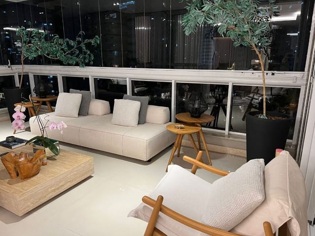 Apartamento com 245m² 3 quartos e 4 banheiros, à venda, no bairro Santa Rosa em Londrina