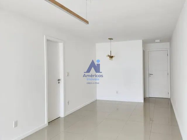 Apartamento 3 quartos e 3 banheiros, à venda, no bairro Recreio dos Bandeirantes em Rio de Janeiro