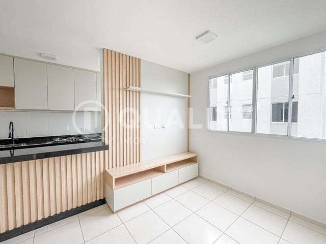 Apartamento 2 quartos e 2 banheiros, para alugar, no bairro Barroso em Fortaleza