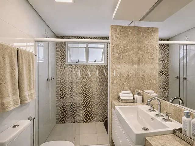Apartamento com 172m² 3 quartos e 1 banheiro, à venda, no bairro Gleba Fazenda Palhano em Londrina