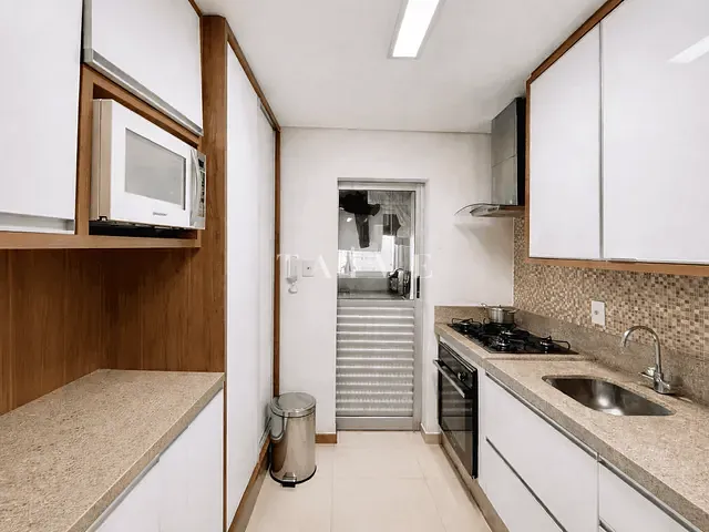 Apartamento com 172m² 3 quartos e 1 banheiro, à venda, no bairro Gleba Fazenda Palhano em Londrina
