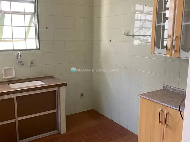 Apartamento 2 quartos e 1 banheiro, à venda, no bairro Vila Cristina em São José do Rio Preto