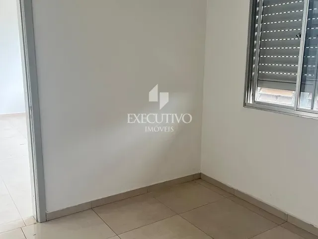 Apartamento 3 quartos e 2 banheiros, para alugar, no bairro Centro em Arroio do Meio