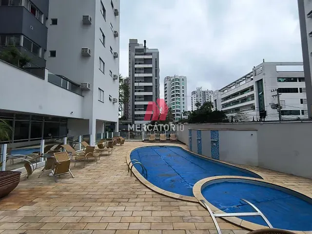 Apartamento 3 quartos e 3 banheiros, para alugar, no bairro Victor Konder em Blumenau
