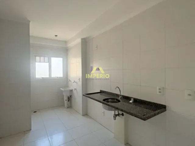 Apartamento com 75m² 3 quartos e 2 banheiros, para alugar, no bairro Jardim Nova Era em Salto