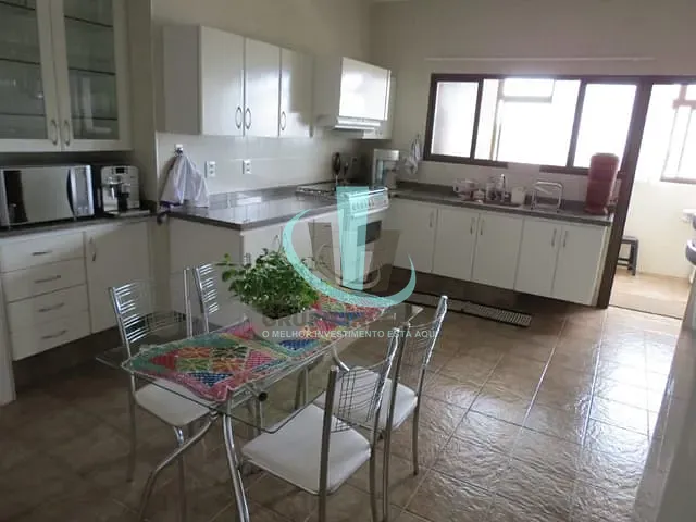Apartamento com 211m², à venda, no bairro CENTRO em ARARAQUARA