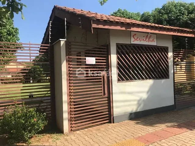 Apartamento com 75m² 3 quartos e 1 banheiro, à venda, no bairro Jardim São Lourenço em Campo Grande