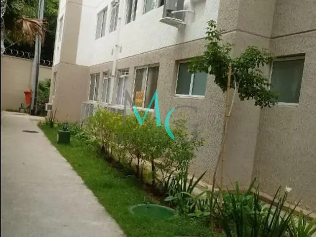 Apartamento 2 quartos e 1 banheiro, para alugar, no bairro Guaratiba em Rio de Janeiro