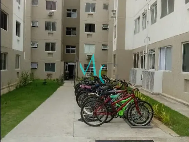 Apartamento 2 quartos e 1 banheiro, para alugar, no bairro Guaratiba em Rio de Janeiro