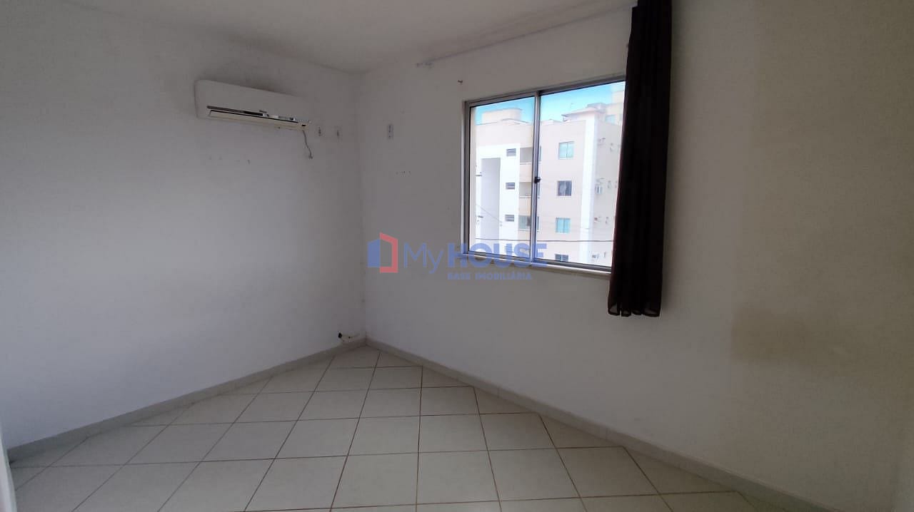 Apartamento à venda com 2 quartos, 70m² - Foto 11