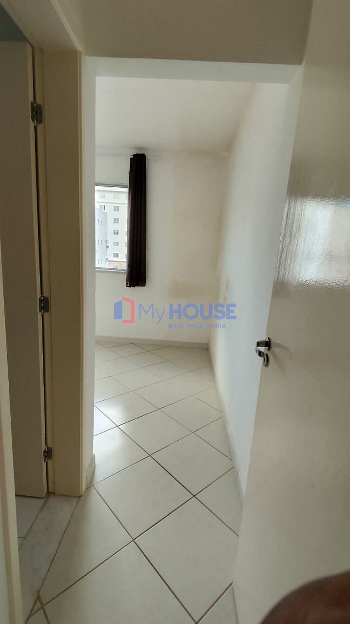 Apartamento à venda com 2 quartos, 70m² - Foto 8