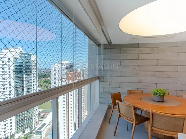 Apartamento com 195m² 3 quartos e 3 banheiros, à venda, no bairro Gleba Palhano em Londrina