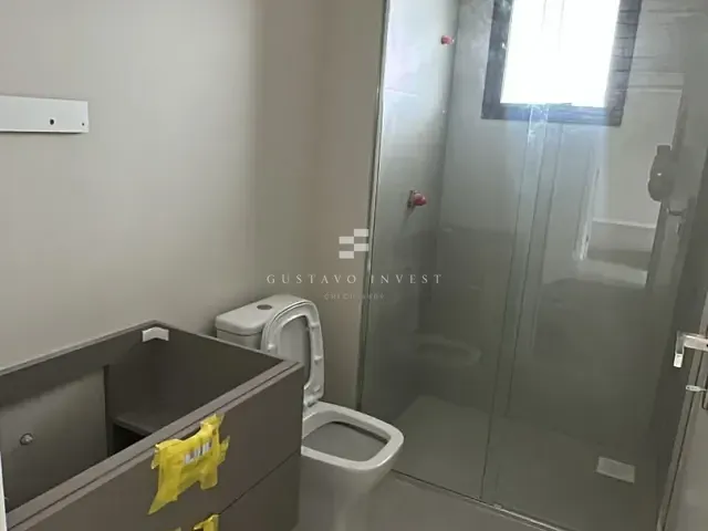 Apartamento 2 quartos e 3 banheiros, para alugar, no bairro Praia Brava de Itajaí em Itajaí