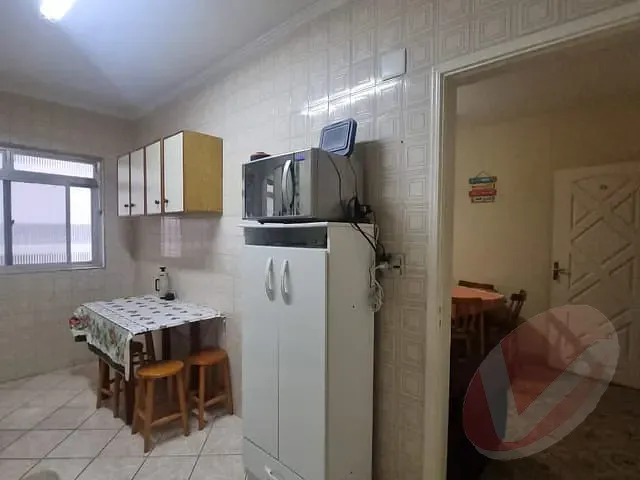 Apartamento 2 quartos e 1 banheiro, à venda, no bairro Caiçara em Praia Grande