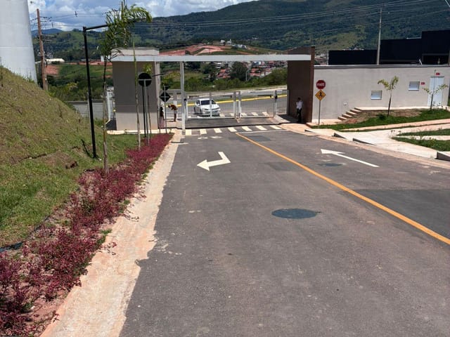 Apartamento 2 quartos e 1 banheiro, à venda, no bairro Ponte Nova em Extrema