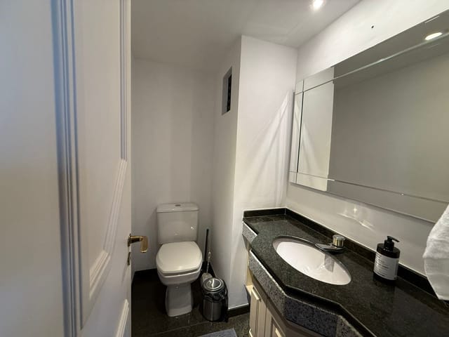Apartamento 4 quartos e 5 banheiros, à venda, no bairro Centro em São José dos Pinhais