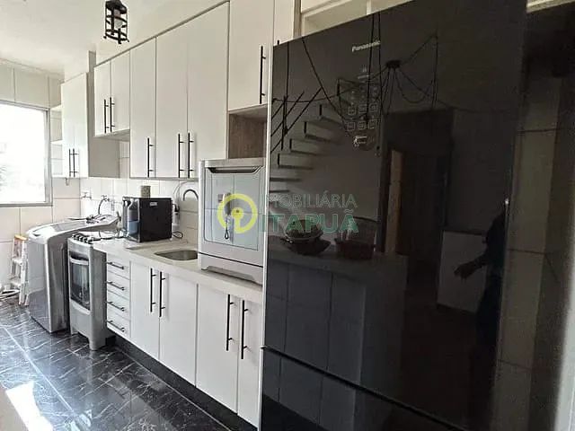 Apartamento com 150m² 3 quartos e 3 banheiros, à venda, no bairro Jardim Morumbi em Londrina