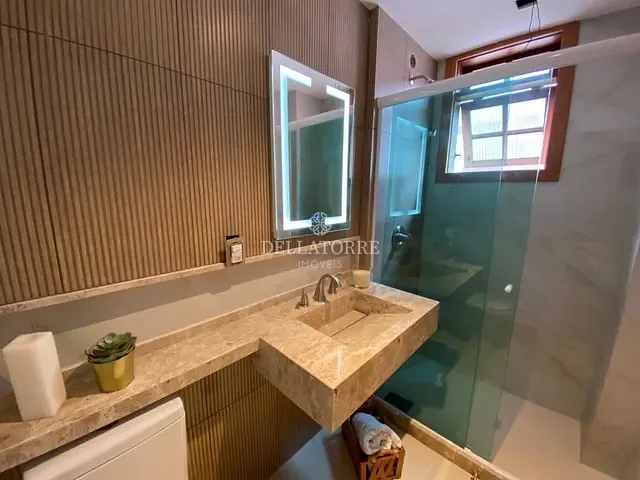 Apartamento 2 quartos e 2 banheiros, à venda, no bairro Albuquerque em Teresópolis
