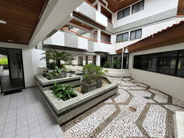 Apartamento com 171m² 3 quartos e 3 banheiros, à venda ou para alugar, no bairro Ingleses do Rio Vermelho em Florianópolis