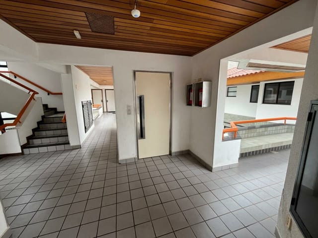 Apartamento com 171m² 3 quartos e 3 banheiros, à venda ou para alugar, no bairro Ingleses do Rio Vermelho em Florianópolis