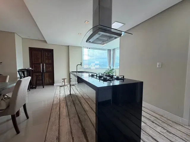 Apartamento 3 quartos e 3 banheiros, à venda, no bairro São Luiz em Brusque