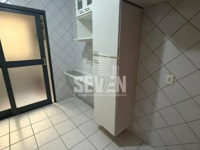 Apartamento com 90m² 3 quartos e 2 banheiros, à venda, no bairro Vila Coralina em Bauru