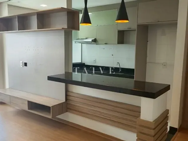 Apartamento com 77m² 3 quartos e 2 banheiros, à venda, no bairro Santa Rosa em Londrina