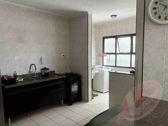 Apartamento com 60m² 1 quarto e 1 banheiro, à venda, no bairro Tupi em Praia Grande