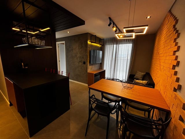 Foto do Apartamento - Excelente apartamento mobiliado com dois quartos para locação em ótima localização no bairro São Pedro em São José dos Pinhais, PR | Haas Imóveis