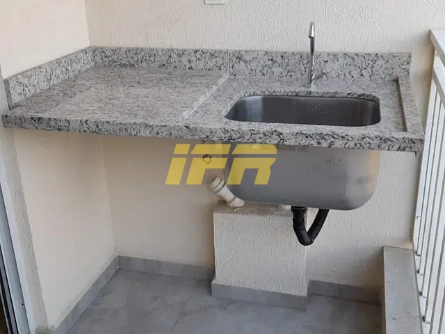 Apartamento 2 quartos e 1 banheiro, à venda, no bairro Gurilândia em Taubaté