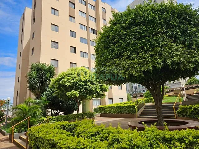 Apartamento 3 quartos e 2 banheiros, à venda, no bairro Amaro em Londrina