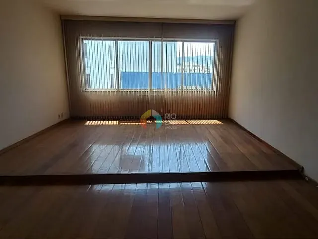 Apartamento com 165m² 3 quartos e 2 banheiros, à venda, no bairro Tijuca em Rio de Janeiro