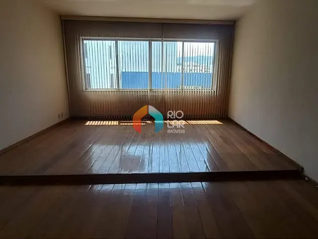 Apartamento com 165m² 3 quartos e 2 banheiros, à venda, no bairro Tijuca em Rio de Janeiro